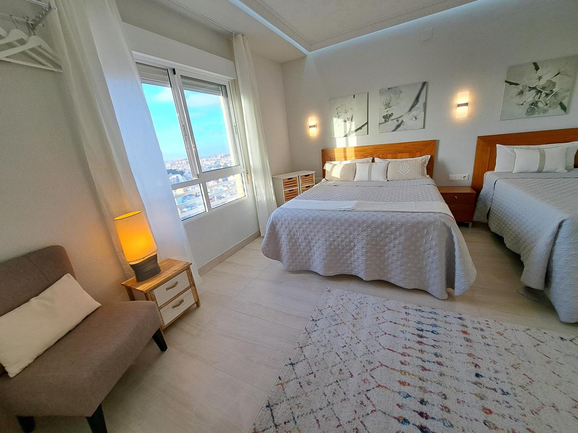 Alicante Skylights Apartments חדר תמונה
